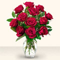  Bursa çiçek satışı iznik hediye sevgilime hediye çiçek  10 adet gül cam yada mika vazo da