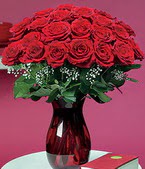  Bursa çiçekçiler orhaneli çiçekçiler  11 adet Vazoda Gül sevenler için ideal seçim