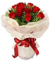 12 adet kırmızı gül buketi  Çiçekçi Bursa sitesi nilüfer çiçek siparişi vermek 